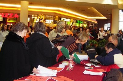 FOTO: Daruj hračku s Česk&yacute;m rozhlasem