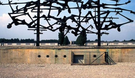 FOTO: Památník v Dachau