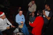 FOTO: Daruj hračku s Českým rozhlasem