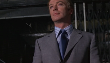 Michael Caine ve filmu Italian Job z roku 1969