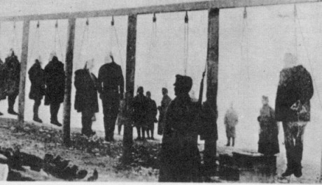 FOTO: Rakousko-uhersk&eacute; &scaron;ibenice v Čern&eacute; Hoře, Zdroj: wikipedia.org