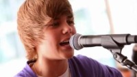 FOTO: Zpěv&aacute;k Justin Bieber