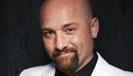 FOTO: Jindřich Krigel jako moder&aacute;tor festivalu Cirkus Cirkus