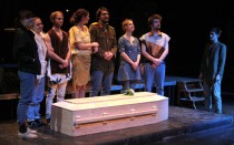 FOTO: Autorsk&yacute; projekt "hamlet" v divadle DISK