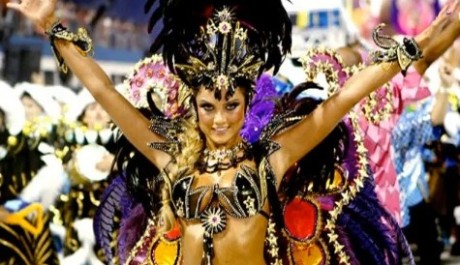 FOTO: Pestrobarevnost k oslav&aacute;m neodmyslitelně patř&iacute;