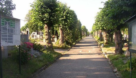 Kralupy nad Vltavou FOTO: Kralupy nad Vltavou: Místo posledního odpočinku básníka Jaroslava Seiferta