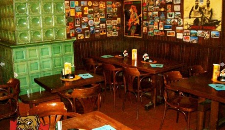 FOTO: Hospoda U buldoka - interiér