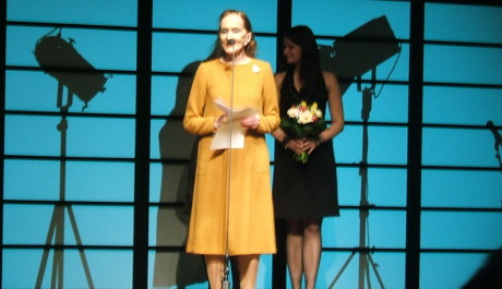 FOTO: Soňa Červená převzala cenu místo Roberta Wilsona