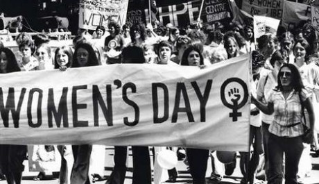 FOTO: Manifestace za žensk&aacute; pr&aacute;va