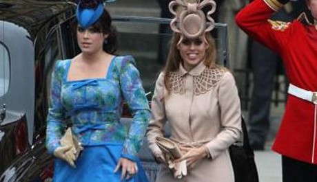 svatba_prince_williama_5 FOTO: Princezny Eugenie a Beatrice na svatbě prince Williama