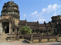 FOTO: Zrekonstruované nádvoří chrámu Angkor Vat