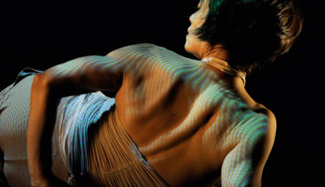 FOTO: Fotka ze hry Freska, ženy hledící vlevo