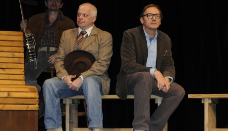 FOTO: Bohumil Klepl a Ondřej Havelka v připravované inscenaci Zločin v Posázavském Pacifiku Divadla Kalich