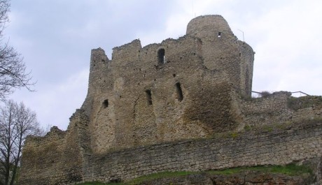 FOTO: Zřícenina hradu Michalovice
