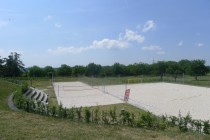 FOTO: Plážový volejbal a fotbal na Ladronce