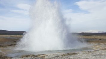 FOTO: Geysir na Islandu