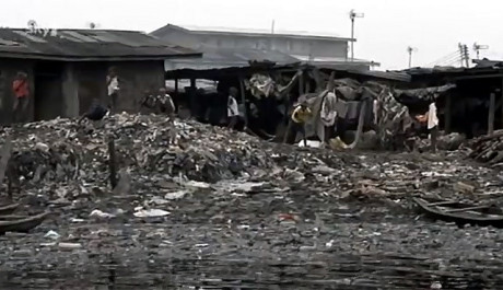 FOTO: Lagoský slum Ajegunle, Nigérie