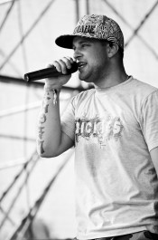 09_Colours_of_Ostrava_17_07_2011_Divokej_Bill