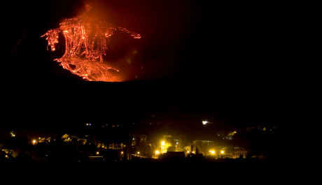 FOTO: Lávové pole po erupci 30.7. 2011