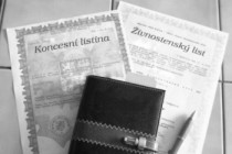 FOTO: Živnostensk&yacute; list a koncesn&iacute; listinou