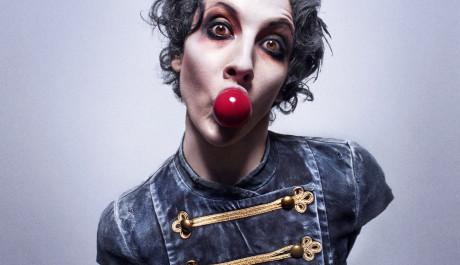 Foto: Foto k představen&iacute; Wear it like a crown od &scaron;v&eacute;dsk&eacute;ho souboru Cirkus Cirk&ouml;r