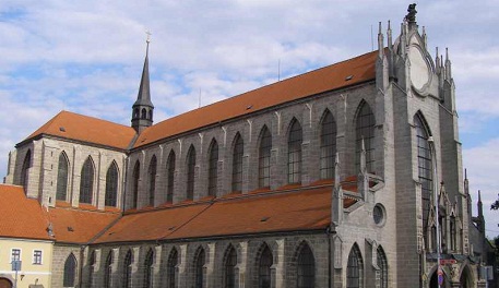 FOTO: Katedrála Nanebevzetí Panny Marie v Sedlci u Kutné Hory.