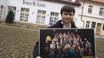 FOTO: Divadlo Na Jezerce