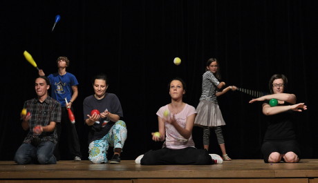 FOTO: Semin&aacute;ř žonglov&aacute;n&iacute; 2010