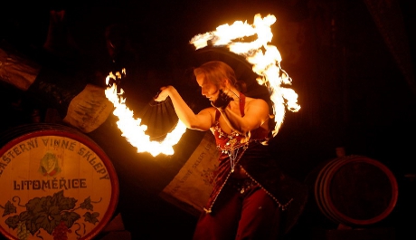 FOTO: Ohnivá show na litoměřickém vinobraní