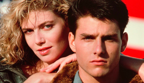 Tom Cruise v Top Gun Tom Cruise v Top Gun