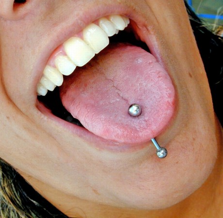 FOTO: Piercing