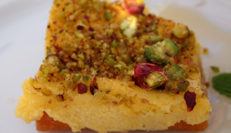 FOTO: Dezert Aish al Saraya z restaurace Dahab