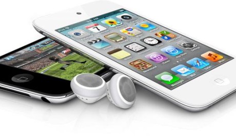 Apple iPhone Black and White FOTO: Apple iPod