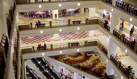 FOTO: Obchodní centrum