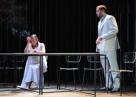 FOTO: Andrea Černá a Michal Štěrba ve hře Porcie Coughlanová