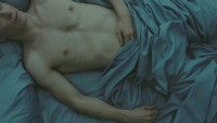 FOTO: Shame-2011-michael-fassbender-at-bed