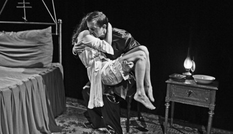 FOTO: Něžná je noc, monodrama dle Dostojevského předlohy