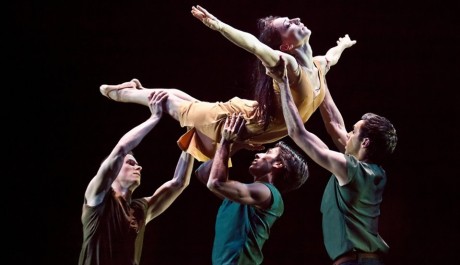 FOTO: Moonshine, Dance at the Crossroad