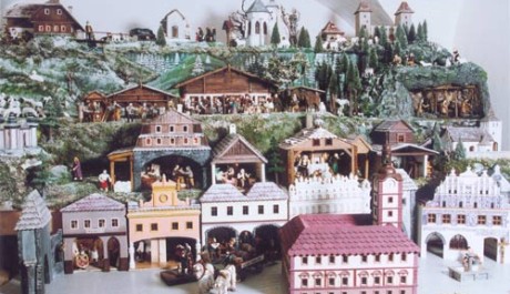 FOTO: Betlém v Sušicích je tvořen více než 300 figurkami 