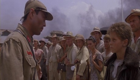 FOTO: Jim a japonský dozorce