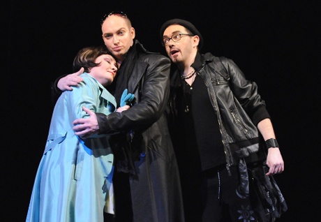 FOTO: Ivana Šaková, Jiří Hájek a Josef Škarka v Mozartově opeře Don Giovanni (DJKT, 2012)