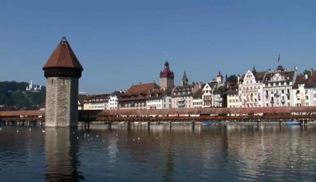 FOTO: Kapličkový most ve švýcarském městě Lucern