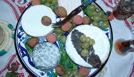 FOTO: Nakládaný hermelín