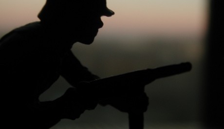 FOTO: Voják chrání svou zemi před ohrožením