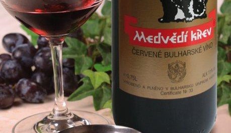 FOTO: Červené víno