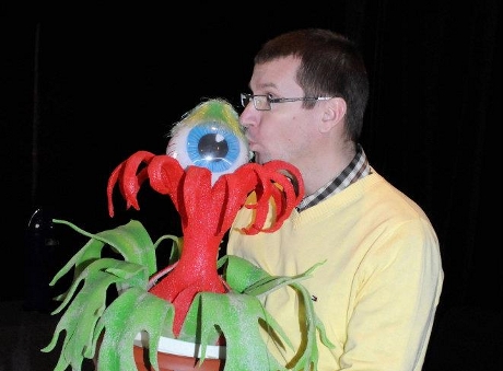 FOTO: Režisér Radek Balaš s Adélou (Adéla ještě nevečeřela, DJKT 2012)