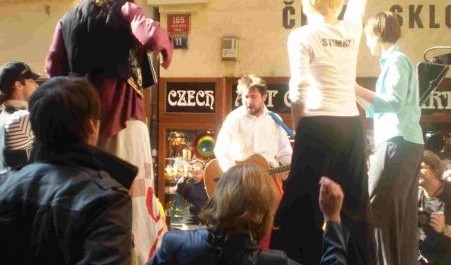 FOTO: Slavnostn&iacute; průvod při Koulen&iacute;