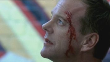 FOTO: Kiefer Sutherland v seriálu 24 hodin