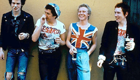 Sex Pistols Zdroj: sexpistolsofficial.com