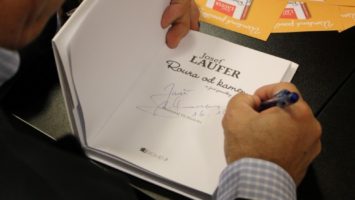 FOTO: Křest Josef Laufer: Roura od kamen